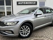 VW Passat Variant, 2.0 TDI Business, Jahr 2022 - Königsfeld (Schwarzwald)