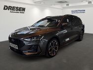 Ford Focus, 1.0 EcoBoost Hybrid ST-Line, Jahr 2022 - Dormagen