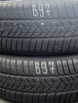 2x Winterreifen Pirelli Sottozero 3 (RSC) 225/45 R19 96V Dot2620 5,5-6mm B97 - Euskirchen Zentrum