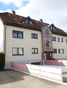 3-Zimmer-Wohnung mit KFZ-Stellplatz - Weißenburg (Bayern)