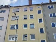 Gemütliche 2,5-Zimmer-Wohnung mit Balkon in gepflegtem Mehrfamilienhaus im 1. OG ohne Aufzug - Nürnberg