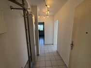 Ihr Platz zum Ankommen - 3-Zimmer-Wohnung mit sonnigem Balkon und Entwicklungspotenzial - Herzogenaurach