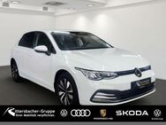 VW Golf VIII TSI Move Navi LED ACC DAB Keyless Start - Grünstadt