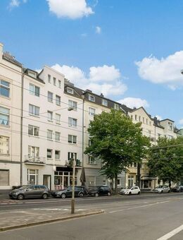 Zentral gelegene 2-Zimmer-Wohnung mit Balkon in Düsseldorf Bilk mit erstklassiger Anbindung - Düsseldorf