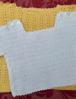 2 luftige sommerliche Kinder Pullover – gehäkelte und gestrickte hochwertige Handarbeit - Niederfischbach