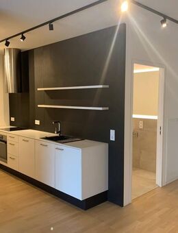 Transparenz trifft Eleganz: 2-Zimmerwohnung inkl. EBK zu vermieten - Rothenburg (Tauber)