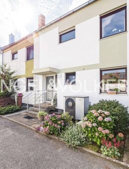 Renoviertes Reihenmittelhaus in ruhiger Lage von Schwanstetten - Schwanstetten
