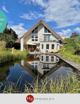 Uneinsehbares Grundstück mit eigenem Schwimmteich - Traumhaus! - Stuhr