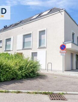 Luxuriöse 2,5-Zimmer-Dachterrassenwohnung mit Smart Home & 30 m² Südwesttraum in Pleidelsheim - Pleidelsheim