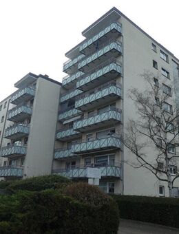 Kapitalanlage in begehrter Wohnlage - zwei Balkone und Einbauküche inklusive! - Neu Isenburg