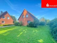 Einfamilienhaus mit Doppelgarage + VK und gr. Grdst. in traumhafter Lage - Rosdorf (Schleswig-Holstein)