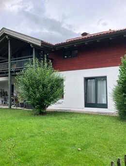 ** Gartenglück - 4-Zimmerwohnung mit Terrasse und Traumgarten ** - Vachendorf