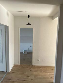 WBS Notwendig! - 1 Monat Kaltmietfrei! - Moderne 3-Zimmer-Wohnung mit atemberaubender Aussicht in Iserlohn - Iserlohn