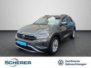 VW T-Roc, 1.5 TSI Life LIGHT, Jahr 2024 - Saarbrücken