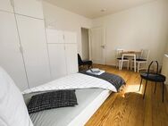 Moderne 3-Zimmer-Wohnung im Altbau: Internet, Waschmaschine & Trockner inklusive - Waiblingen