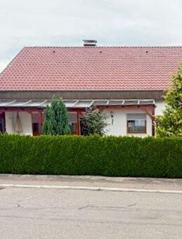 1-2 Familienhaus mit viel Potenzial in schöner Lage von Ebersbach/Fils - Ebersbach (Fils)