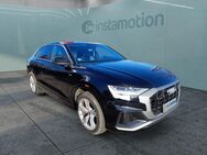 Audi Q8, 55 TFSI quattro S line Sport 21Z Matri, Jahr 2020 - München