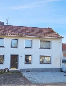 Großes Einfamilienhaus mit Potenzial und weitläufigem Grundstück in Losheim-Niederlosheim - Losheim (See)