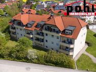 Gepflegte 3-Zimmer Mietwohnung in bester Lage, EBK, Balkon, Keller + Kfz-Stellplatz - Bad Rodach