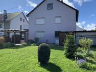 Ihr neues Zuhause, am Ortsrand und doch Zentral - Dreifamilienhaus in Ditzingen - Ditzingen