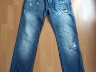 Markenjeans von TRIBEC Gr. L - Teutschenthal