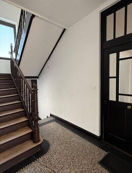 Gemütliches Zweifamilienhaus mit guter Infrastruktur in 66115 Saarbrücken/Malstatt - Saarbrücken