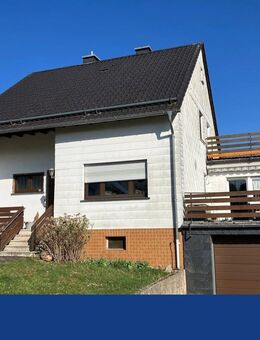 Zweifamilienhaus mit separater XXL-Garage - Ruhige Lage in Gusenburg bei Hermeskeil - Gusenburg