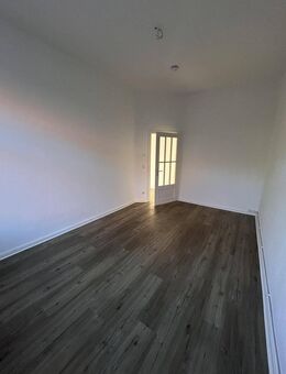 Vollsanierte, helle 3-Zimmer-Wohnung in der beliebten Calenberger Neustadt - Hannover