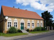 Ländliches Anwesen mit viel Platz für Pferdehaltung am Haus - Luckow