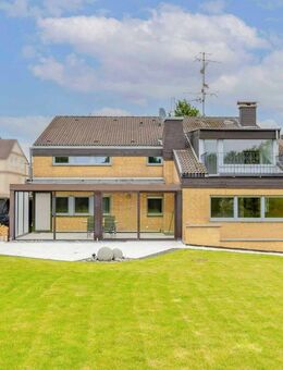 Großräumiges Wohnhaus mit großem Garten: Ideal für Familien, Mehrgenerationen o. Wohnen & Arbeiten - Jüchen