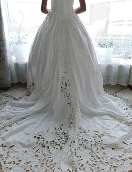Hochzeitskleid - Wiesen