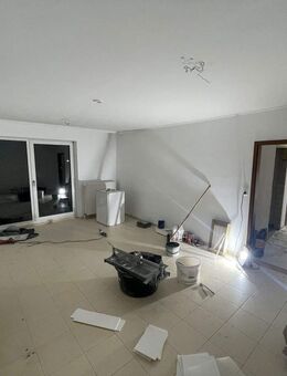 ***Anfragestopp*** Erstbezug nach Sanierung. Schöne 2-Zi-Wohnung mit großer Terrasse in Adendorf - Adendorf