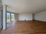 Modernes Wohnen im Neubau - 3-Zimmer-Wohnung mit Gartenanteil in naturnaher Lage - Bönnigheim