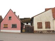 Grundstück mit altem Haus und Scheune in Oberhausen zu verkaufen - Oberhausen-Rheinhausen