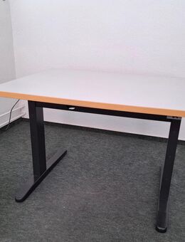 höhenverstellbarer Schreib- und Stehtisch - Dresden