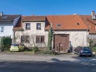 Sanierungsbedürftiges 1 - 2- Familienhaus in Ubstadt - Ubstadt-Weiher