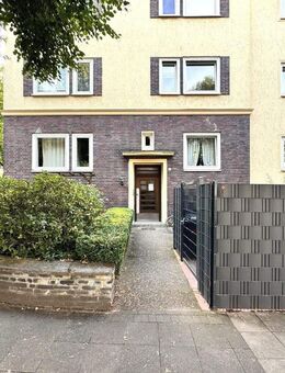 Kapitalanlage - vermietete 2-Zimmer DG-Wohnung in Hainholz - Hannover