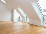 Einzigartige Maisonette-Wohnung für Dachgeschossliebhaber - München