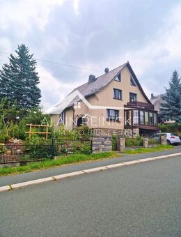 Parkett, Wintergarten, 3 Bäder, Kamin - Rodewisch