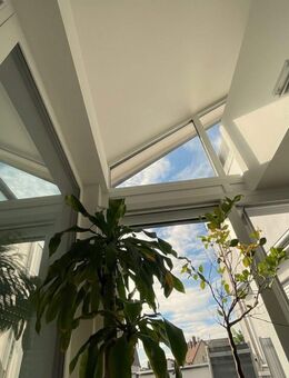 Exklusive 3,5-Zimmer-Galeriewohnung mit großer Dachterrasse - stilvoll wohnen - Wolfschlugen
