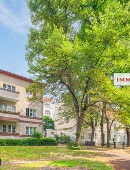 IMMOBERLIN.DE – Toplage! Lichte Altbauwohnung mit Südbalkon direkt am Schoelerpark - Berlin