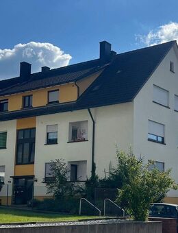 Modernisiertes Wohnjuwel mit Charme - stilvolle 3-Zimmer-Dachgeschosswohnung in Malsch!!! - Malsch (Landkreis Karlsruhe)