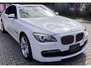 BMW 740 M-Paket Automatik_XEN_NAV_Keyless_Soft-Clo - Grafenau (Baden-Württemberg)