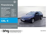 VW Golf Variant, 1.0 TSI Life Golf Life, Jahr 2021 - Reutlingen