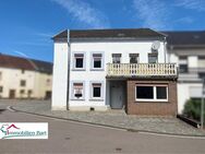 NÄHE SAARBURG: WOHNHAUS MIT 4 SCHLAFZIMMERN / 2 WOHNUNGEN MÖGLICH - Trassem