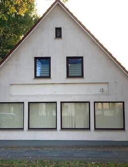 Freistehendes Zwei-Familienhaus mit Anbau! ***Provisionsfrei*** - Bremen
