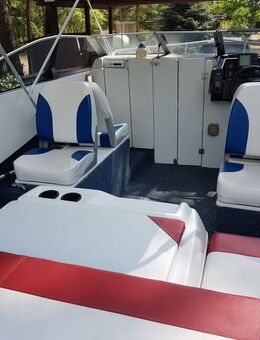 Gepflegtes Kajütboot, Motorboot, neuer Austauschmotor und Z-Antrieb - Magdeburg