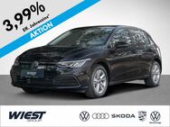 VW Golf, 1.5 l TSI VIII Life OPF, Jahr 2023 - Darmstadt