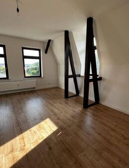 wunderschöne 4-Raum-Wohnung im Herzen von Altenburg - Altenburg