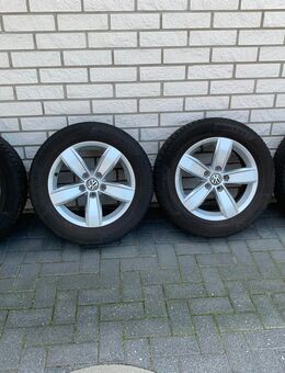 4 Original VW T-Roc Winterkompletträder (Alufelgen) - Hennef (Sieg)